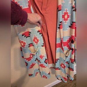 Lularoe Caroline NWT aztec print cardigan with pockets, size Large